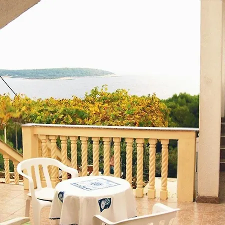 Apartmán With Parking Space Brgujac, Vis - 8919 Rukavac (Vis)
